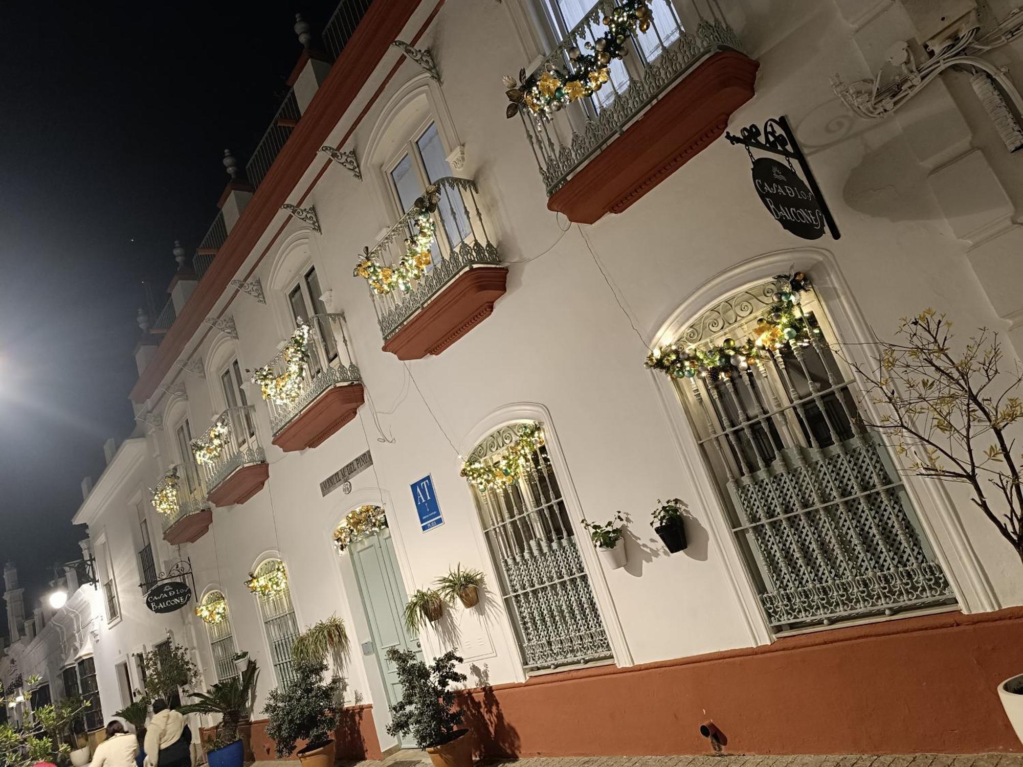 Apartamentos Turisticos Casa De Los Balcones Chipiona Exterior foto